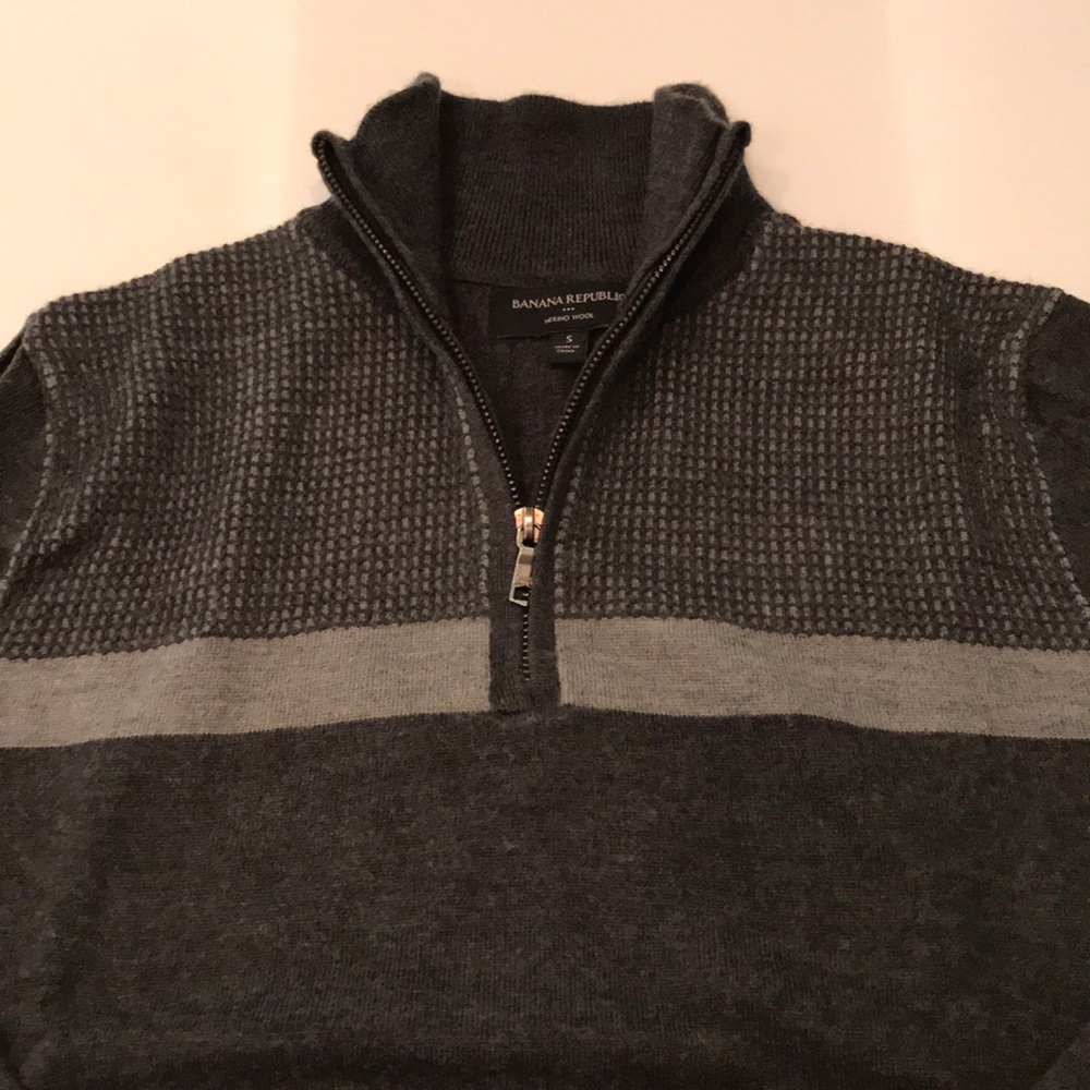 Banana republic sweater